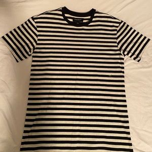 Men’s T-Shirt Size M